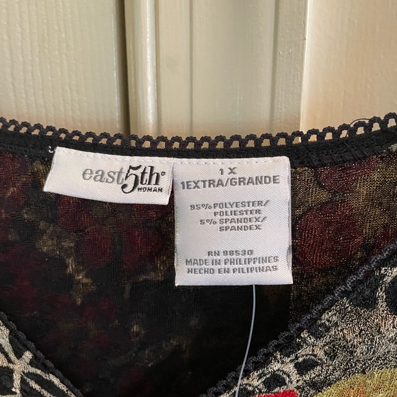 East 5th Woman Blouse - Picture 2 of 6